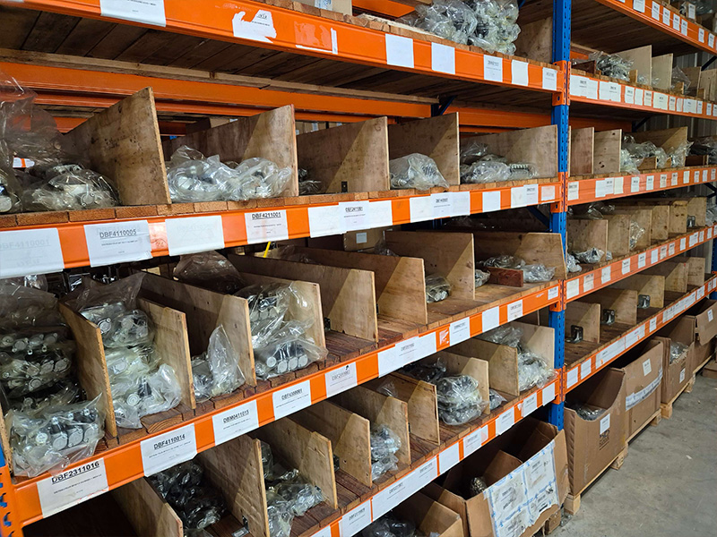 Distributeurs et manipulateurs