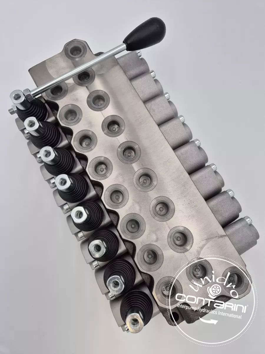 BM 40/8/../.. D. - 8 ELÉMENTS