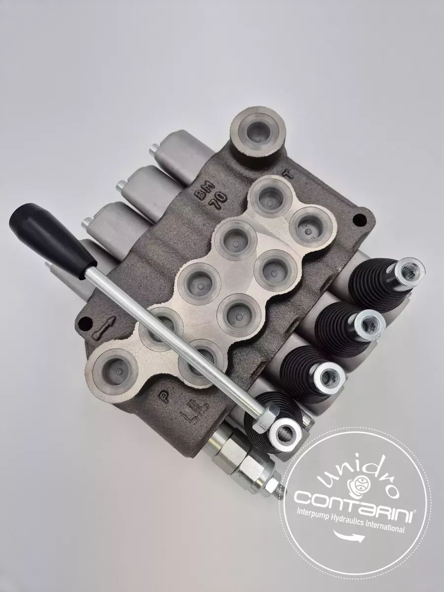 BM 70/4/../.. A.D. - 4 ELÉMENTS