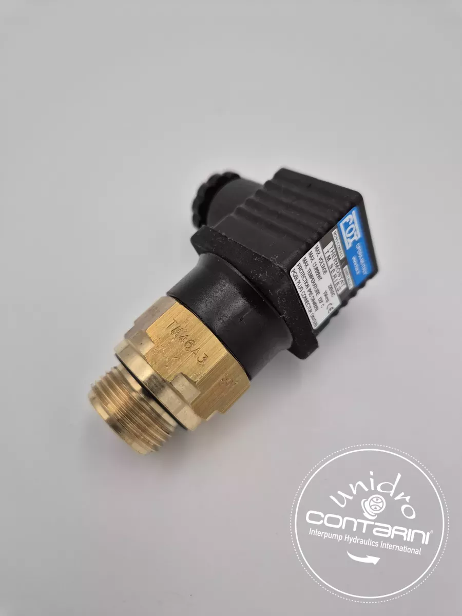 TM4. M22X1.5 CONNECTEUR ELECTR. M3(30X30)