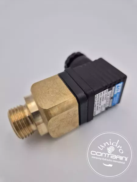 TM6. 1/2"BSP CONNECTEUR ELECTR. M3(30X30)