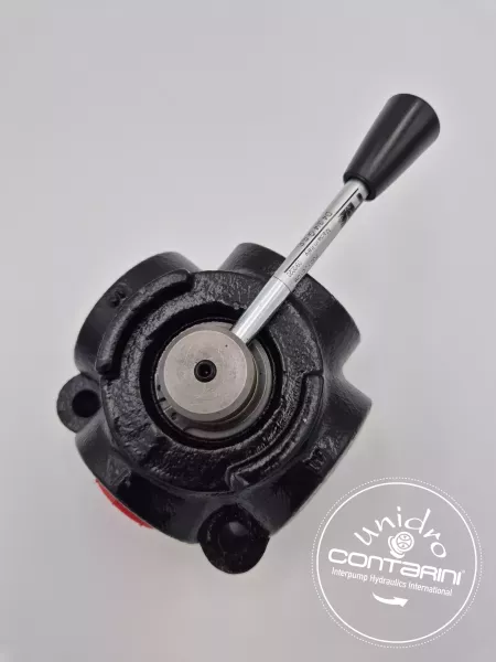 D4-C CENTRE FERMÉ DÉVIAT./INVERSEURS 4 VOIES