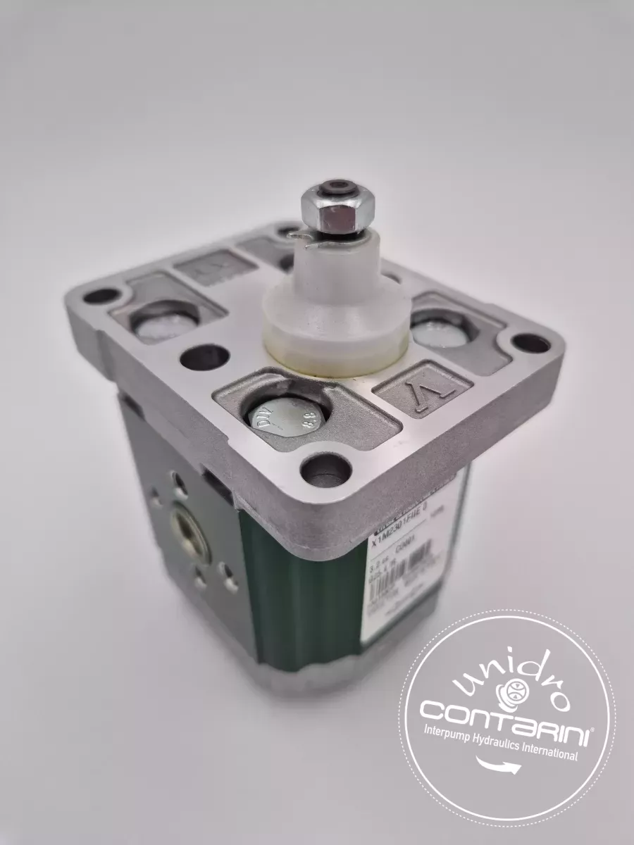 MOTEUR A ENGRENAGE XV-1M/1.7 - BASE: 25.4 - C: 1:8