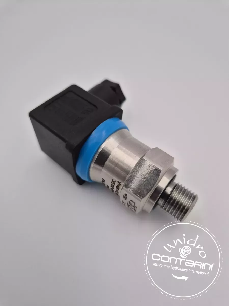 TR4. 1/4"BSP CONNECTEUR ELECTR. M3(30X30)