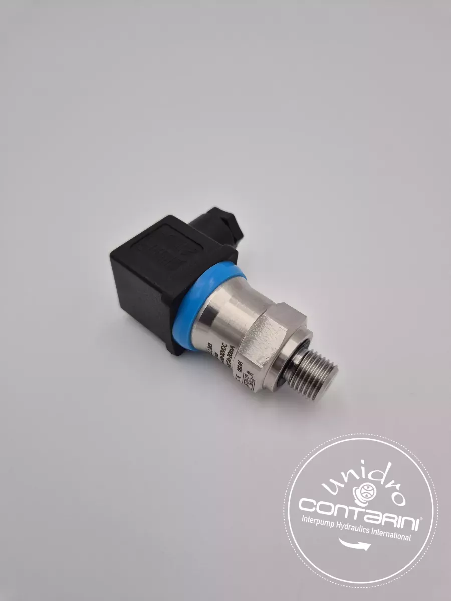 TR4. 1/4"BSP CONNECTEUR ELECTR. M3(30X30)