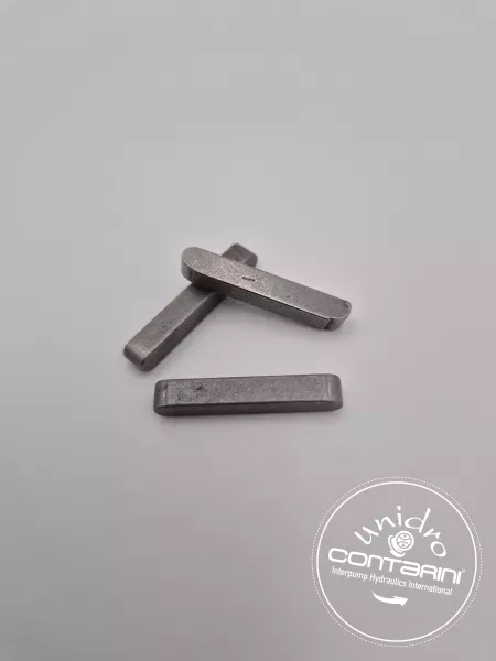 CLAVETTE POMPE / MOT. GR. 2 ARBRE CYLIND. DIAM. 15 MM. - LARG.4 LG.25