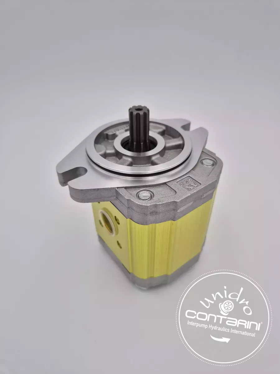 X2P ROT.DROITE/BRIDES SAE A Ø82.5/CANN.Z9 Ø15