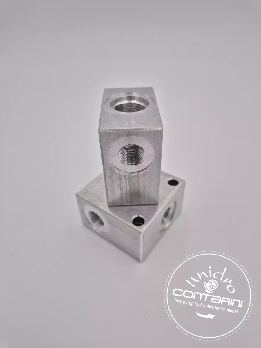 HRV17 ORIFICES 1/4" BLOC FORÉ SAE 8