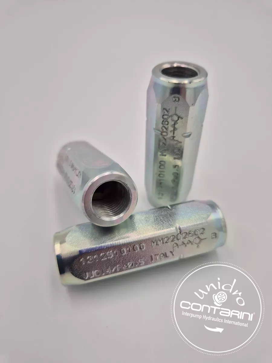 VUR C C.A.R COLONNE RACC. FEM./FEM.