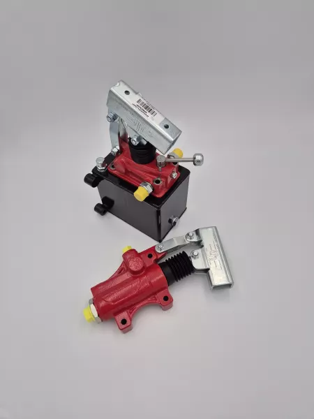 Pompes à main&Réservoirs