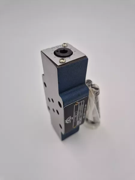 ELC10VF(sur Retour ou Entrée)