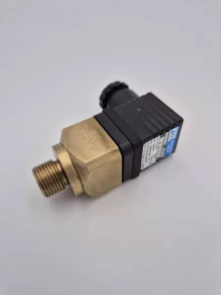 TM6. - Racc.M. 3/8"BSP