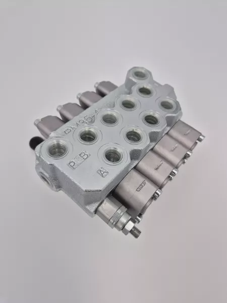 BM 35/4/../.. A. - 4 Eléments