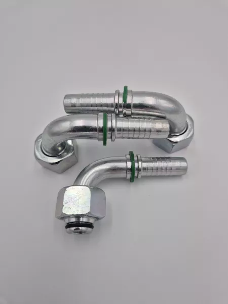 R0185-Femelle 90° Metr. 24° S.Light