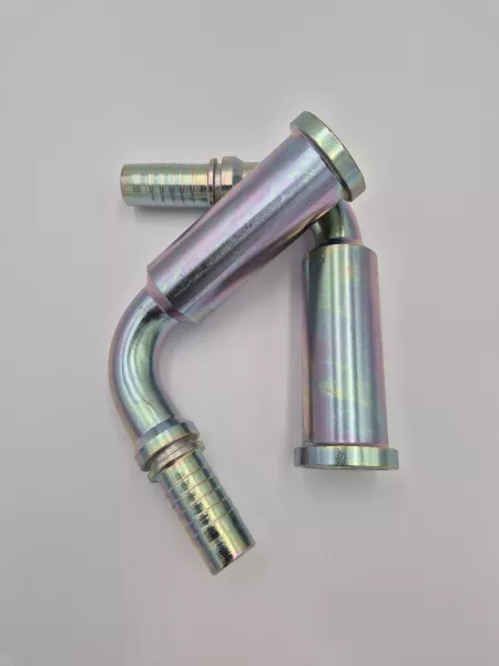 RFS3L-Bride 90° SAE 3000 Prolongée