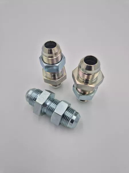 RV053-Passe Cloison MJIC+MJIC