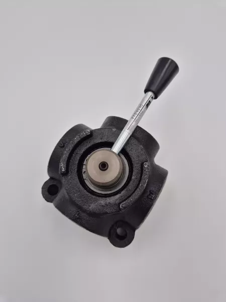 D4 A - Centre Ouvert