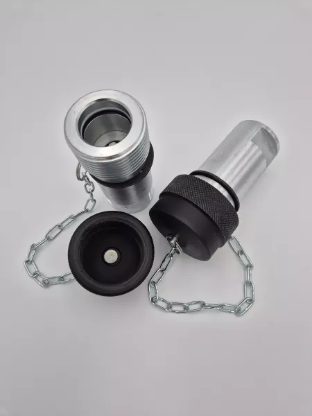 Femelle avec Bouchon